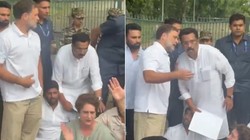 पीएम आवास के सामने धरने पर बैठे राहुल-प्रियंका, छात्रों पर लाठीचार्ज के विरोध में प्रधानमंत्री-गृहमंत्री के इस्तीफे की मांग