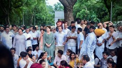 ‘क्या जुगलबंदी है’, पीएम आवास के बाहर धरने पर बैठे राहुल गांधी तो आतिशी ने उठाए सवाल, संजय सिंह ने लगाया आंदोलन को कमजोर करने का आरोप