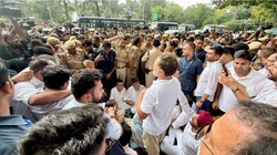 PM हाउस के बाहर राहुल गांधी का ‘सरप्राइज प्रोटेस्ट’, ऐसे रखा गया पूरा ऑपरेशन गुप्त