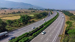 UK roads melting, Why UK roads melt, India roads vs UK roads