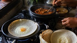 बच्चों के लिए खास हो सकती है ये डिश, नाश्ते में बनाएं केरल का स्वादिष्ट अप्पम-स्टू