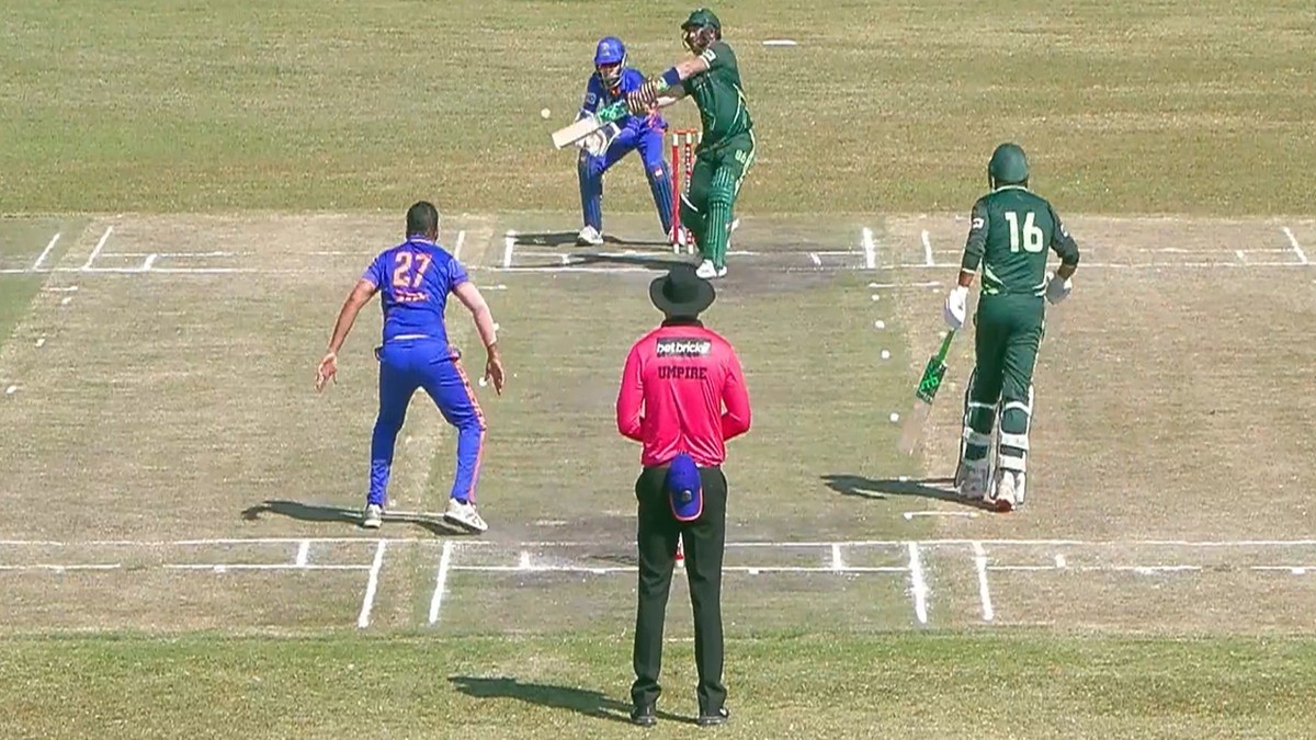 IND vs PAK: इंडियन रॉयल्स को जीत के लिए पाकिस्तान पैंथर्स ने दिया 168 रन का लक्ष्य, इमरान नजीर ने खेली सबसे बड़ी पारी