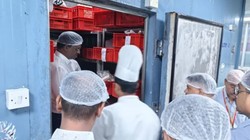 250 किलो मीट, 207 किलो सब्जी और 32 लीटर एक्सपायर दूध, बेंगलुरु में फाइव-स्टार होटलों में छापेमारी
