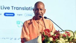योगी आदित्यनाथ ने अखिलेश के ‘परिवारवाद’ वाले बयान पर किया पलटवार, बोले- ‘सिंडिकेट’ से चलती है सपा