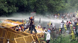 Chandigarh News, Protest, Chandigarh Police, tear gas, Water cannons, Chandigarh protest, Chandigarh Police Action,