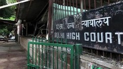 ‘छह हफ्ते में खाली कर दें…’, हाई कोर्ट के आदेश के बाद PM आवास के पास बसी झुग्गियों में रहने वाले 700 परिवारों को हटना होगा