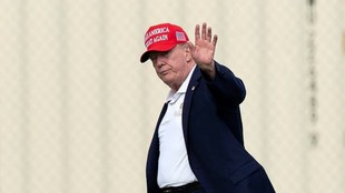 Donald Trump threaten oman, oman, strait of hormuz