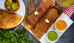 मसाला डोसा कितना फायदेमंद है, कब ये सेहतमंद और कब जंक फूड बन जाता है