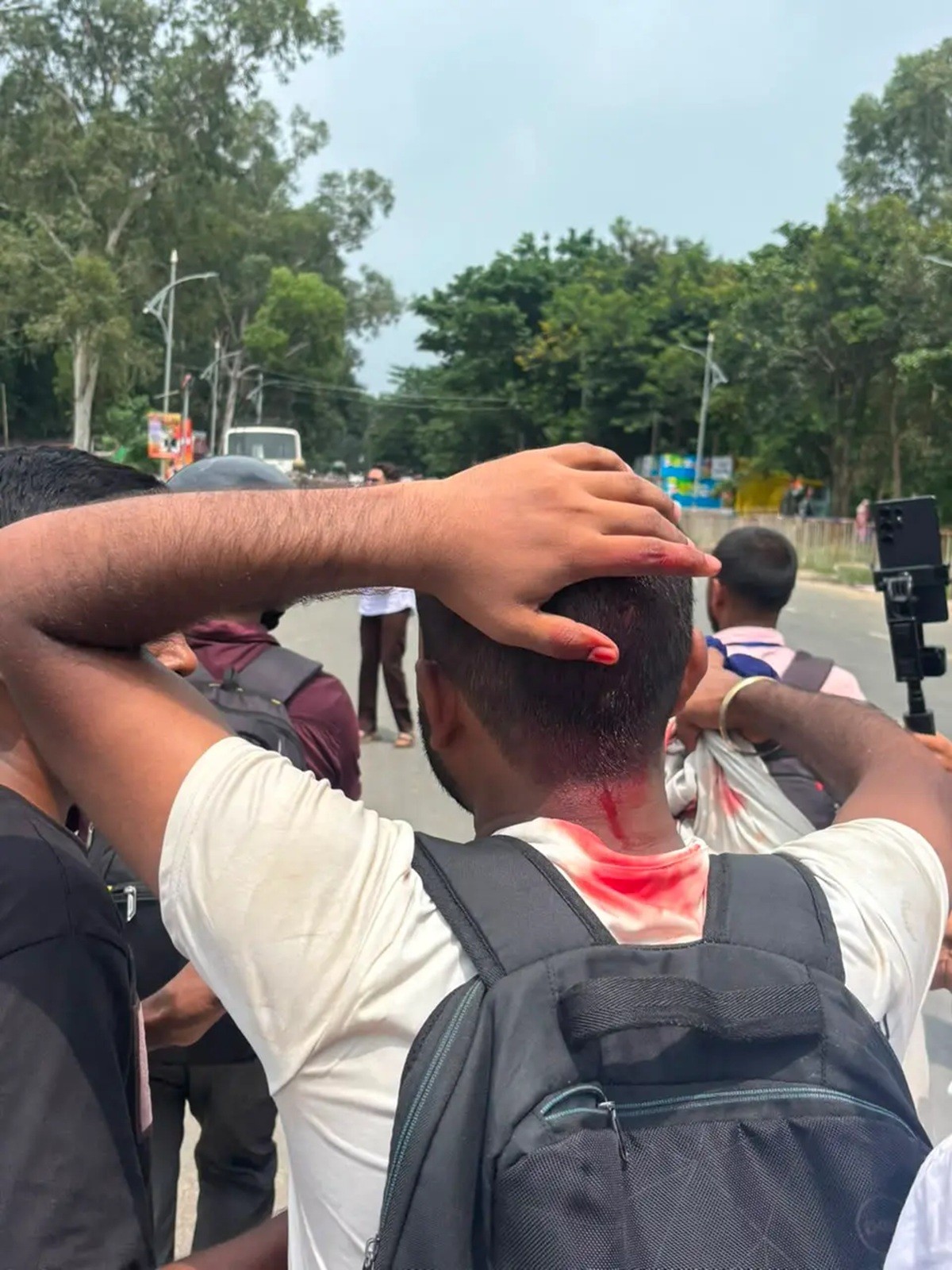 Jharkhand Student Protest Escalates as Protesters Break Barricades