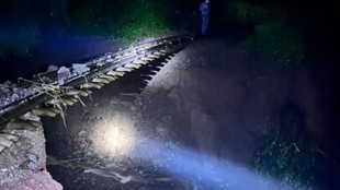 Kalka Shimla toy train, Rail service suspend, Himachal News, Chandigarh News, Haryana News, Rain,