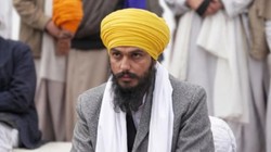 पंजाब चुनाव: अमृतपाल सिंह दो सीटों से लड़ सकते हैं चुनाव, भगवंत मान और सुखबीर बादल को भी दे सकते हैं चुनौती