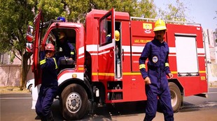Kolkata hotel fire, Kolkata hotel fire news, Free School Street fire, Free School Street hotel fire, Kolkata fire accident, Kolkata hotel fire deaths, 9 dead in Kolkata hotel fire, Kolkata latest news,