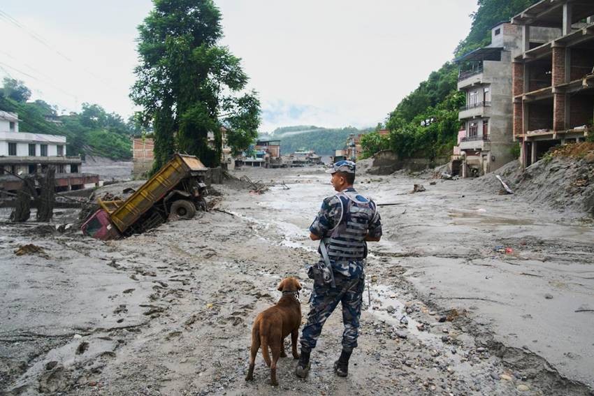 Nepal disaster photos