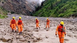 नीति घाटी के हालात पर सीएम पुष्कर सिंह धामी की नजर, अस्थायी सड़क बनाने का काम चल रहा