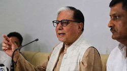 लेनदारों के 22000 करोड़ रुपये के बदले केवल 6.5 करोड़ चुकाएंगे सुभाष चंद्रा, जानिए NCLT के इस आदेश के मायने । EXPLAINED