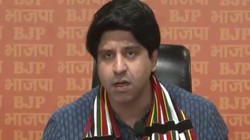 ‘iPhone आपकी पहचान नहीं है…’, महाराष्ट्र में परिवार की मौत के मामले में शहजाद पूनावाला ने की ये अपील
