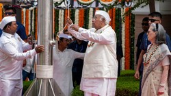 ‘वंदे मातरम’ पर घमासान, Video को लेकर बीजेपी ने घेरा, कांग्रेस ने आरोपों को किया खारिज