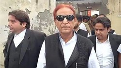 20 साल पुराने पार्क कब्जा मामले में आजम खान का नाम, CM के निर्देश पर SIT गठित