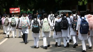 delhi students await government subsidy, students await government subsidy