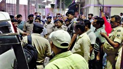 बिहार में 100 करोड़ के साम्राज्य वाला फर्जी IAS गिरफ्तार, खुद को बताता था NSA अजीत डोभाल का एजेंट