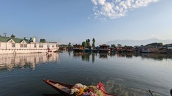 कश्मीर में पहली बार इंटरनेशनल फिल्म फेस्टिवल, 41 देशों की 135 फिल्में होंगी शामिल