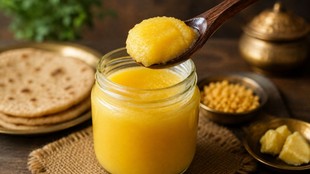blood sugar, blood sugar diet, blood sugar and Ghee, blood sugar foods, how to lower blood sugar, Is there sugar in ghee, Diabetes, Diabetes diet, Ghee in diabetes, Eating ghee in diabetes,