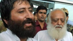बलात्कार के दोषी नारायण साईं को सुप्रीम कोर्ट से झटका, हाई कोर्ट के फैसले में दखल देने से किया इनकार