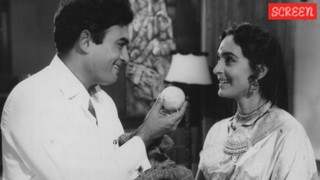 Nutan, Sanjeev Kumar