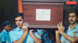 ‘ऑपरेशन सफेद सागर’ पर भड़के आर्मी वेटरन, तिरंगे के अपमान का आरोप लगाकर की बैन की मांग