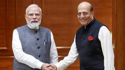 बांग्लादेशी प्रधानमंत्री से मुलाकात के एक दिन बाद PM मोदी से मिले दिनेश त्रिवेदी, जानें बातचीत में क्या रहा खास