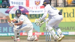 IND vs SL: सरफराज खान आ तो गए पर खेलेंगे कहां? बेंच पर भी गुजर सकती है पूरी सीरीज; आंकड़ों से समझिए पूरा खेल