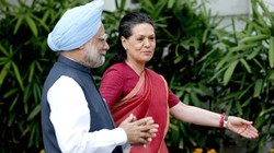 ‘काश वो आज यह दिन देखने के लिए हमारे बीच होते,’ मनमोहन सिंह को याद कर भावुक हुई सोनिया गांधी; गिनाई उनकी सरकार की उपलब्धियां