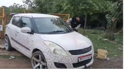 कार पर गर्लफ्रेंड के 3400 लिपस्टिक किस, फिर 5500 का चालान! जानिए बॉयफ्रेंड ने ऐसा क्यों किया और पुलिस ने क्यों पकड़ा?