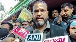 टीएमसी के बागी सांसदों से मिले सीएम शुभेंदू अधिकारी, मीटिंग को लेकर यूसुफ पठान ने क्या कहा?