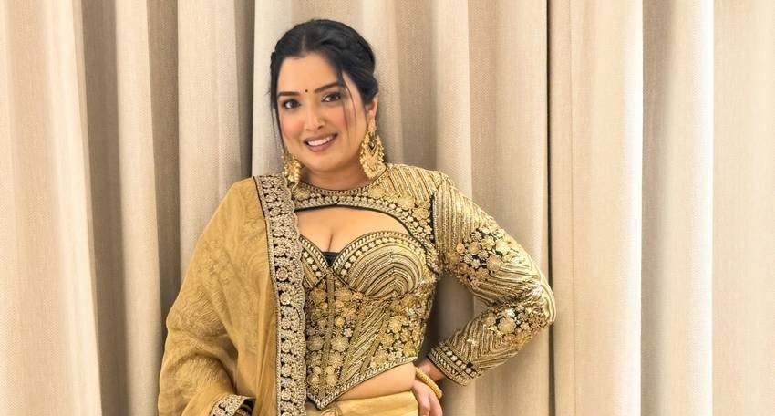 Aamrapali Dubey official