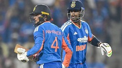 अभिषेक शर्मा ने तोड़ा सूर्यकुमार यादव का रिकॉर्ड, T20I की पहली 58 पारियों के बाद सबसे ज्यादा छक्के लगाने वाले टॉप-5 बैटर