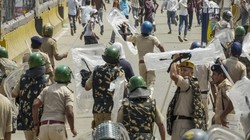बिहार के सीतामढ़ी में ताबड़तोड़ फायरिंग, जिला परिषद सदस्य के पति बैद्यनाथ महतो की हत्या, ग्रामीणों का पुलिस पर हमला
