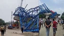 बिहार के वैशाली में निर्माणाधीन पुल से गिरा लोहे का भारी ढांचा, सात मजदूर घायल