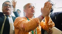 मां के अंतिम संस्कार के लिए जेल से निकलेंगे चिन्मय कृष्ण दास, बांग्लादेश ने दी 5 घंटे की पैरोल