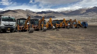 Ladakh Him Sarovar Project, Him Sarovar Project, Ladakh glacier water, glacier water conservation, Ladakh water reservoir, four reservoirs in Ladakh, Ladakh irrigation project, Ladakh barren land, glacier meltwater,