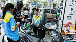 MP petrol pump, petrol pump dealers, UPI payments, UPI Tax, Cash payment,