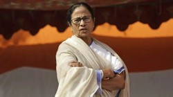 नंदीग्राम उपचुनाव: CM शुभेंदु से मिलने के बाद प्रत्याशी ने वापस लिया नाम, अब ममता बनर्जी ने कांग्रेस को दिया समर्थन