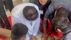 तेलंगाना विधानसभा में LIVE मौत: IAS अफसर के PS को आया हार्ट अटैक, मंत्री के CPR देने का VIDEO वायरल