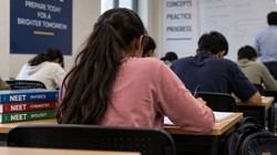 केरल में कंज्यूमर फोरम ने कोचिंग संस्थान को दिया रिफंड का आदेश, नीट की छात्रा को 70600 रुपये मिले वापस