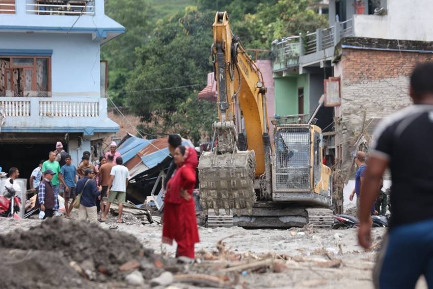 Nepal tragedy latest pictures