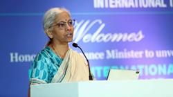 ‘संवैधानिक पद का किया अपमान’, ‘छात्रों की गूंज’ कार्यक्रम में पीएम मोदी की नकल उतारने पर बोलीं निर्मला सीतारमण
