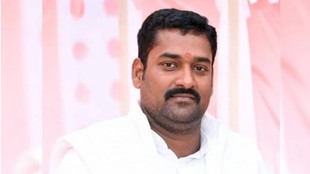 प्रयागराज, पवन यादव, सपा, SP leader Pawan Yadav, यूपी,