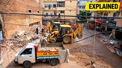 सत्य निकेतन दुर्घटनाः डीयू में इतने कम हॉस्टल क्यों हैं, इसके चलते क्या कीमत चुकानी पड़ती है विद्यार्थियों को?