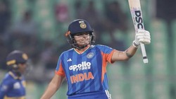 शैफाली ने पहली गेंद पर छक्का लगा बनाया महारिकॉर्ड, पाकिस्तान के खिलाफ T20I में ऐसा करने वाली पहली महिला बैटर बनीं