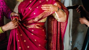 Silk Saree Wrinkle Removal
